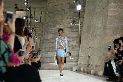 Look 1